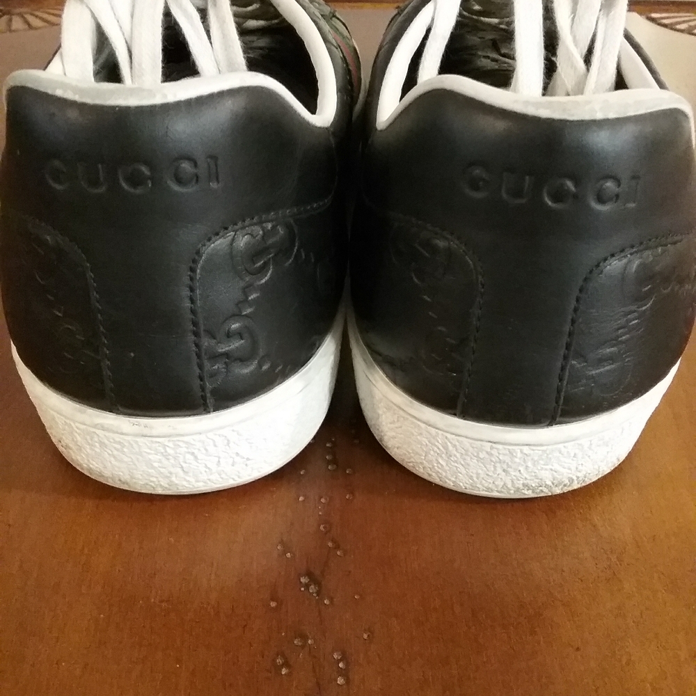 Authentic Men's Gucci GG Black Stripe Leather Green And Red Sneakers - Picture 2 of 7